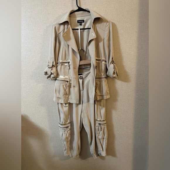 Bebe silk two piece jacket crop cargo pants